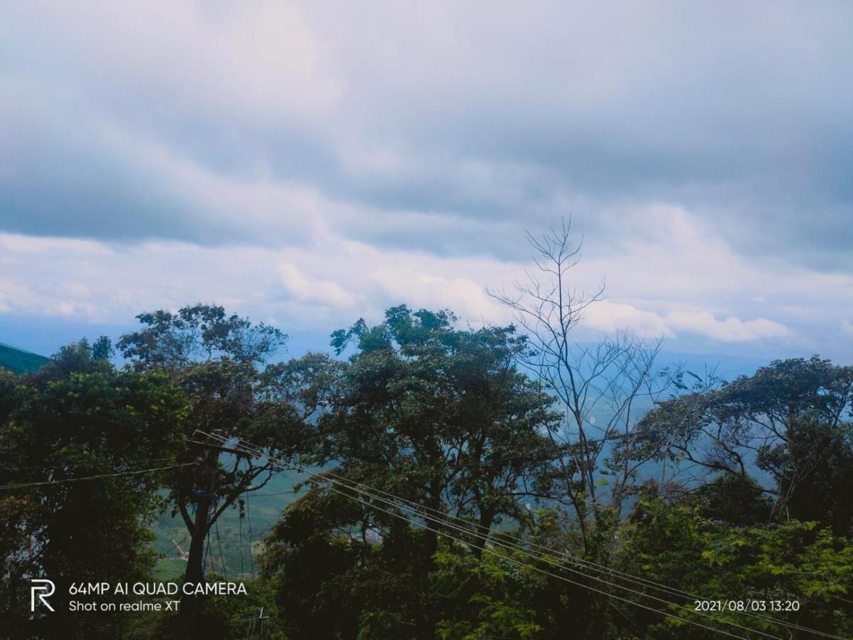 Deshadan Mountain Resort -The Highest Resort In Munnar Bagian luar foto